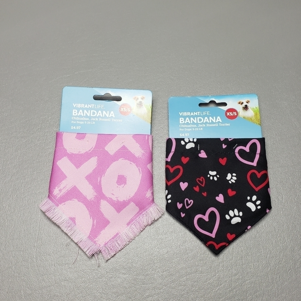 New vibrant life dog hearts bandana bundle of 2 size XS/S 5-20 lbs